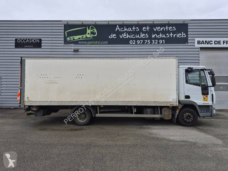 شاحنة Iveco 120 EL 18