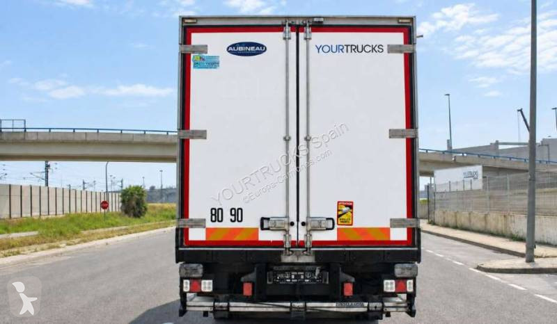 شاحنة Renault 240