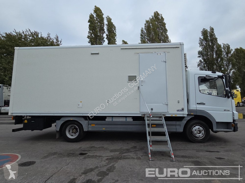 Lastbil Mercedes 815