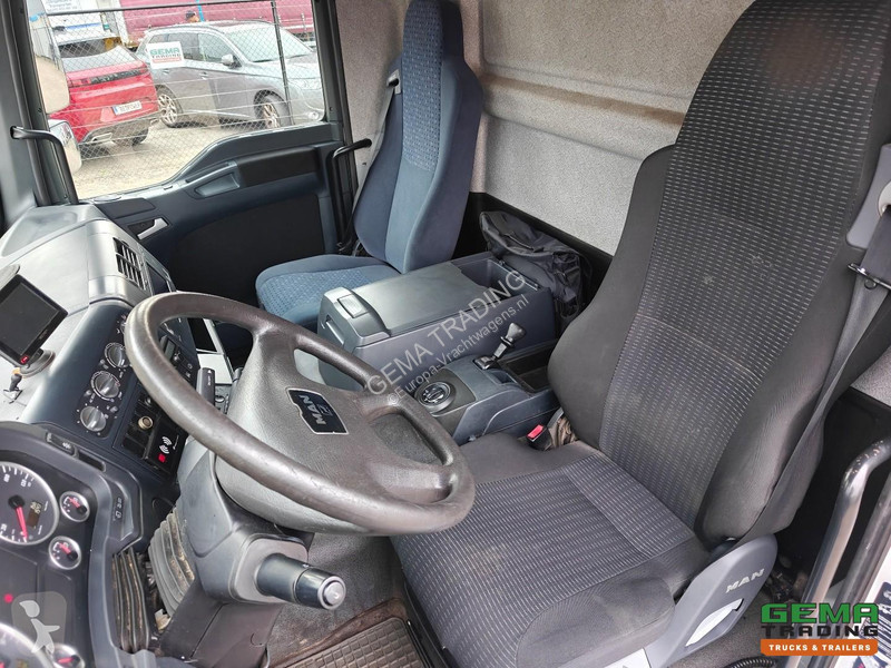 شاحنة MAN TGL 12.220 4x2 Day Cab Euro5 EEV -...