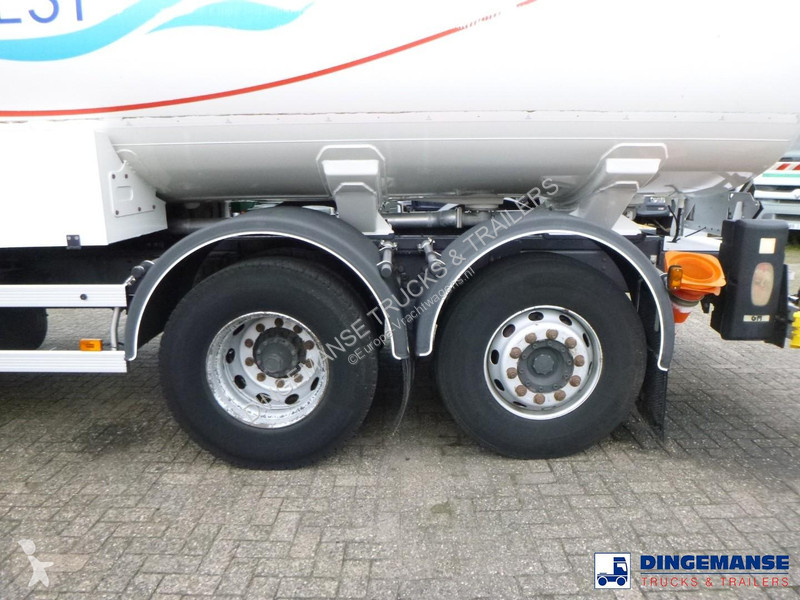 Kamion Scania 320 6x2 fuel tank 18.5 m3 / 5 comp