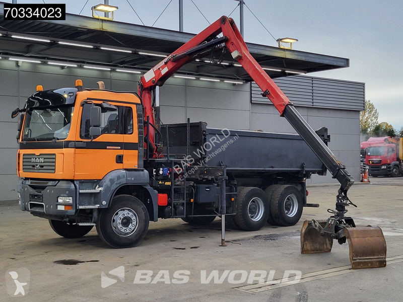 Camião MAN 33.360  6X4 HMF 1643 Z2 Crane 10m3...