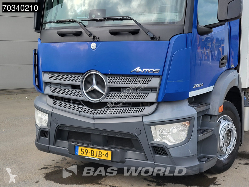 Vrachtwagen Mercedes 2024 4X2 19.5tonner...