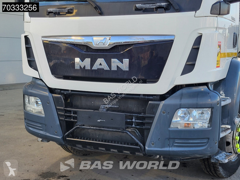 Vrachtwagen MAN 32.360  8X4 9m3 mixer Full...