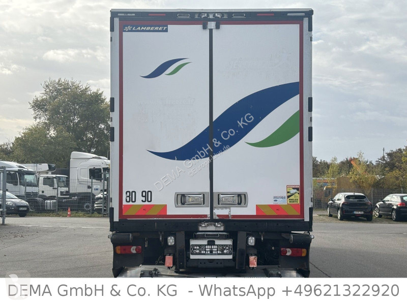 Vrachtwagen Renault D-WIDE...