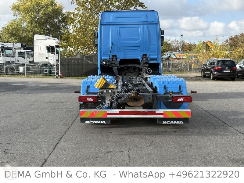 Vrachtwagen Scania R...