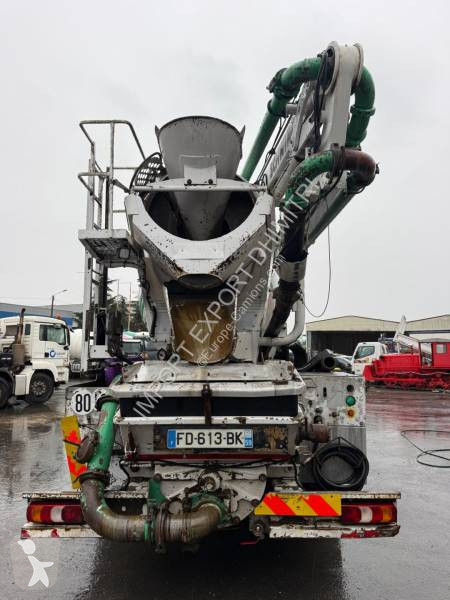 Beton Mercedes 3243