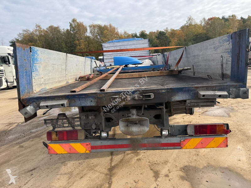 Vrachtwagen Scania 94 - 300 (MANUA GEARBOX /...