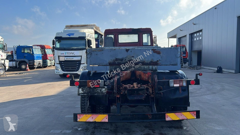 Lastbil Iveco 180 - 23 (V8 / MANUAL PUMP /...