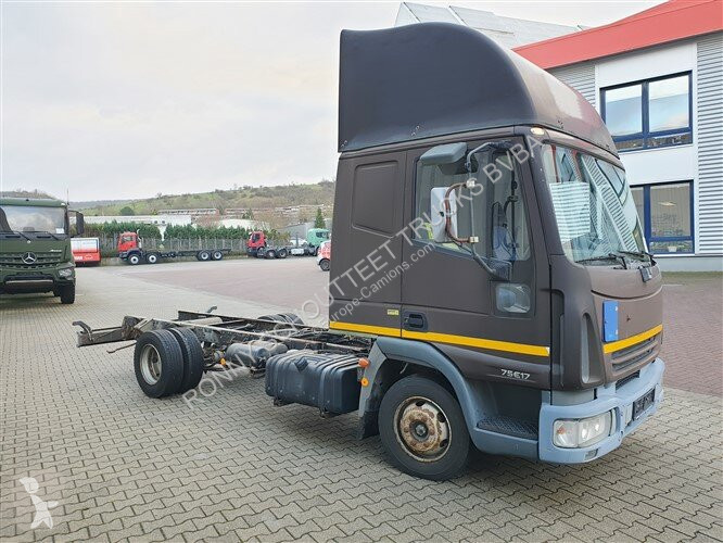 Camion Iveco EuroCargo 75 E 17/4x2 EuroCargo 75...