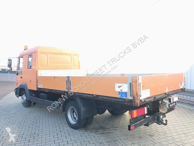 Camión MAN LE 8.185 LC Doka 4x2 BB LE 8.185 LC...