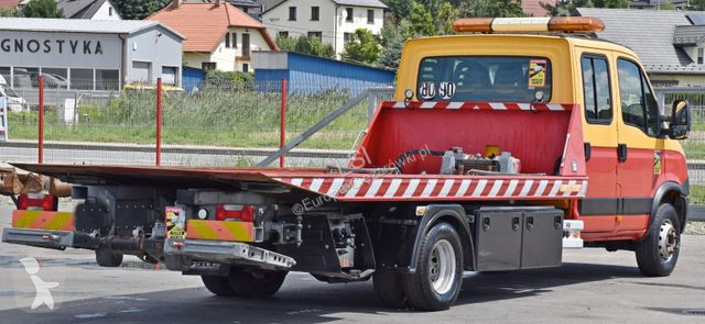Veículo utilitário Iveco DAILY 70C17...