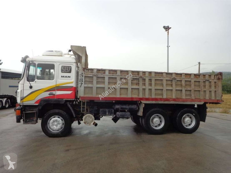Camião MAN 6X4