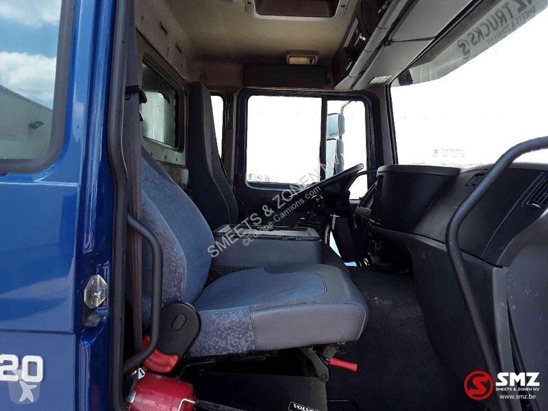 Camion Volvo FL