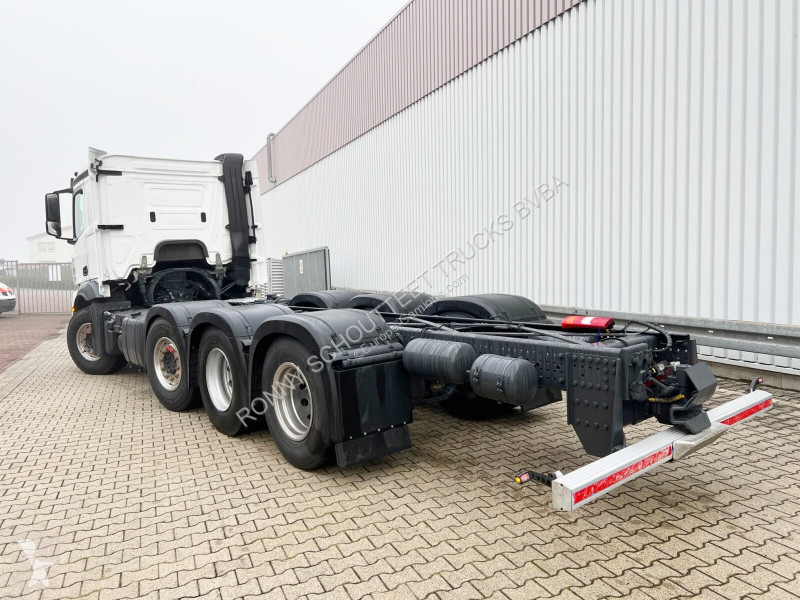 شاحنة Mercedes Actros 3551 L 8x2/4 Actros 3551...