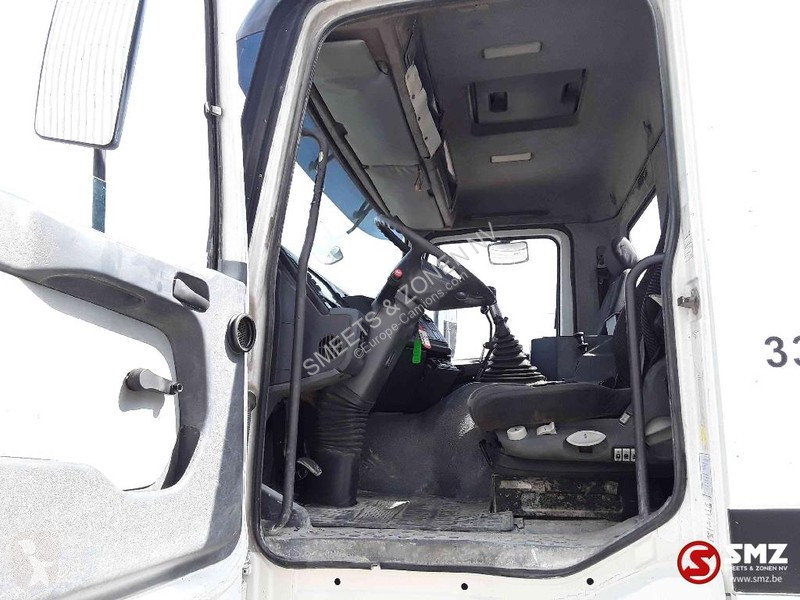 Camion Mercedes 3235