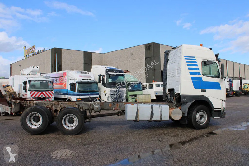 Camion Volvo 12420 + Euro 2 + 6x2 + Manual