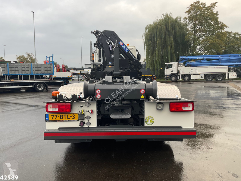 Camion DAF FAN  430 HMF 23 Tonmeter laadkraan