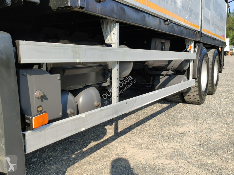 Kamion Volvo FM 440 6x4 HDS FASSI F170 Składany...