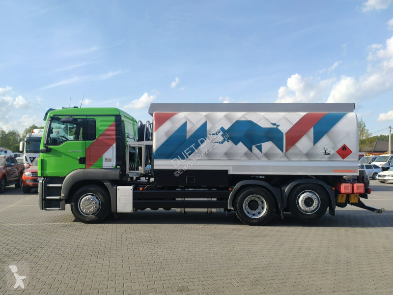 Lastbil MAN TGA 26.400 Autocysterna z...