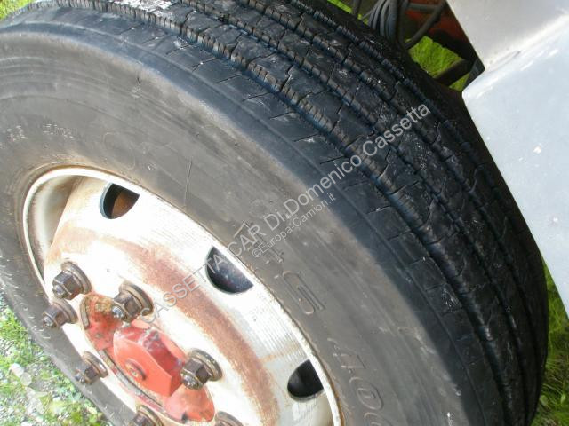 Kamion Iveco EUROCARGO 120 E 18 CASSONE +CENTINA