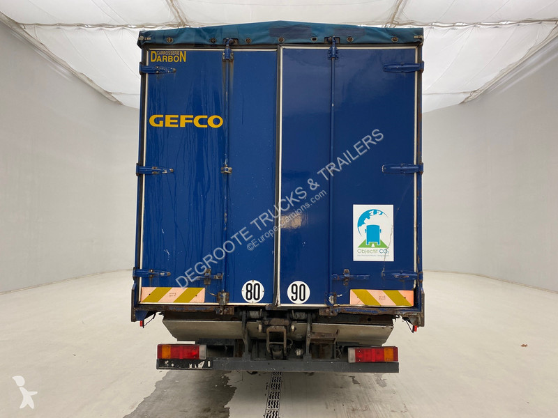 Vrachtwagen MAN 14.220