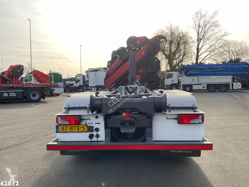 Camion MAN TGS 8x2 Euro 6 HMF 26 Tonmeter...