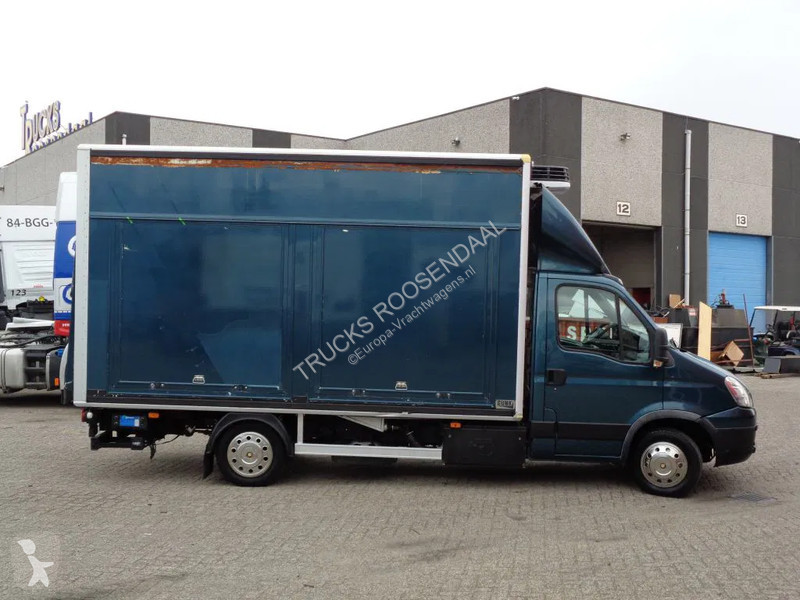 Camion Iveco 50c15 x+ Manual + Carrier + Flower...