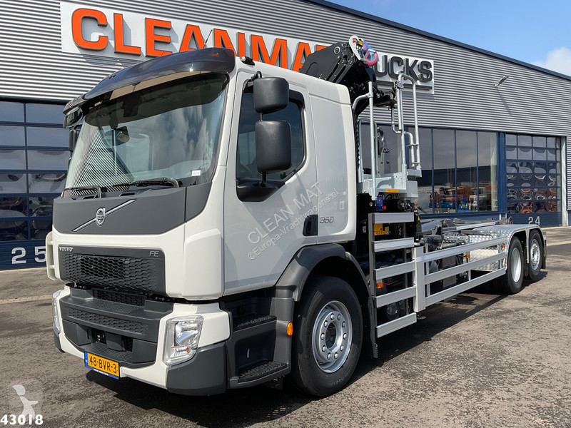 Camion Volvo 350 6x2 HMF 19 Tonmeter laadkraan...