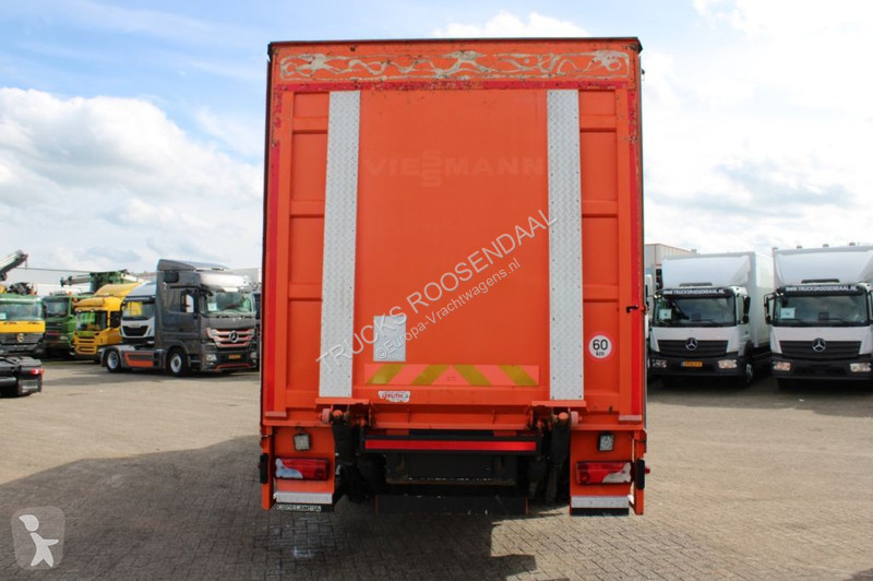 Kamion MAN 12.250 + EURO 6 + manual + LIFT + BE...