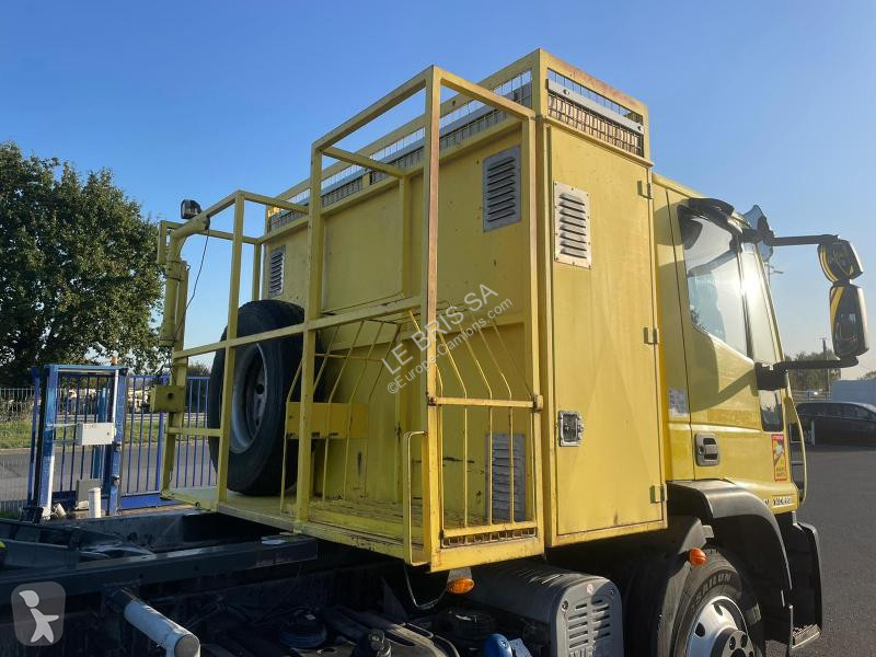 Camion Iveco 140E22