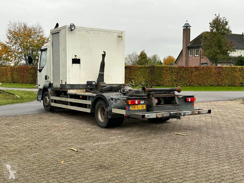 Kamion DAF 180!! HAAKARM/CONTAINER!!MOBILE...