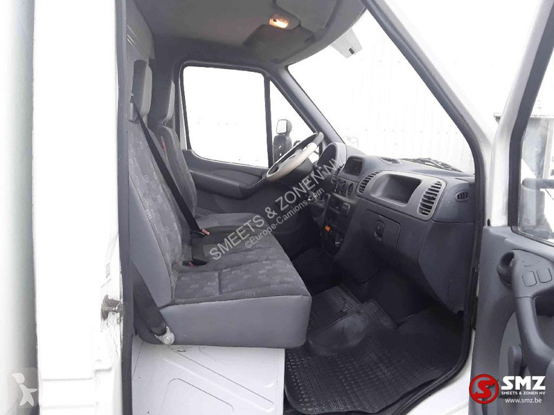 Camion Mercedes 413 CDI