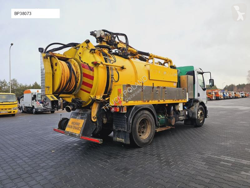 شاحنة Volvo FULLER TANKERS 2008 WUKO for...