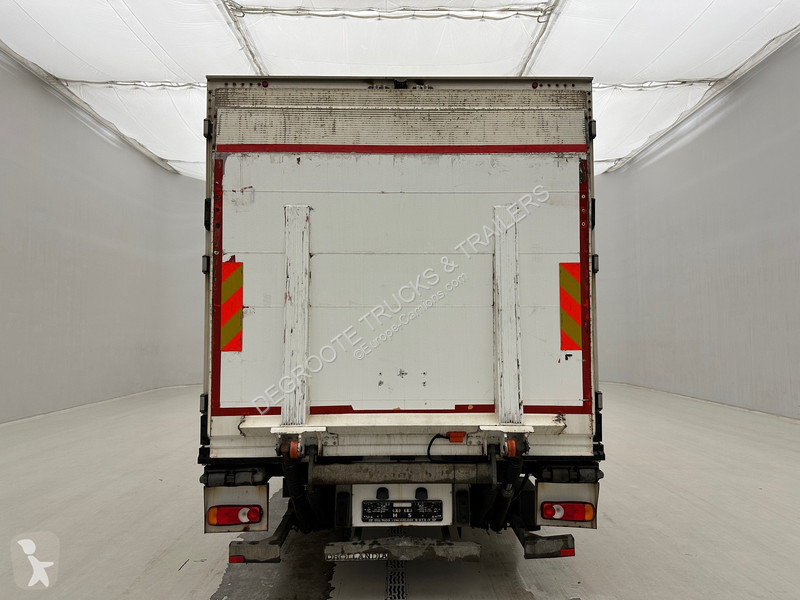 Kamion Renault D12.210