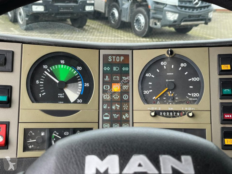 Lastbil MAN F90 18.232 FK 2-Achs Kipper Kran...