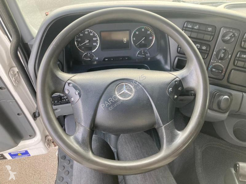 Lastbil Mercedes 2541