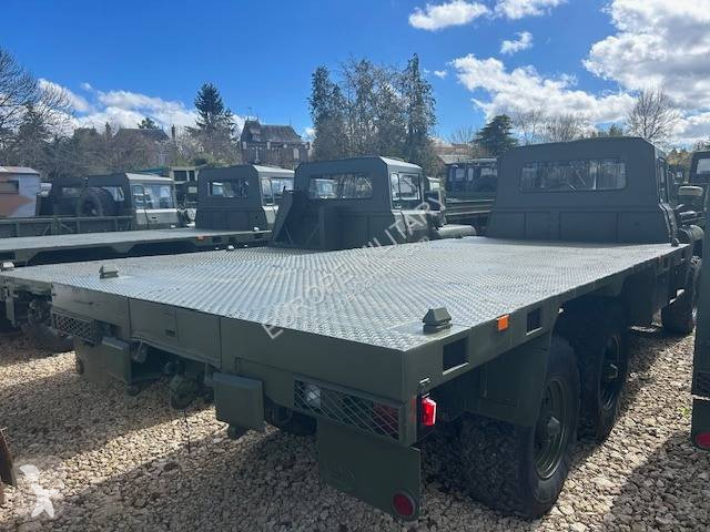 Camion Acmat