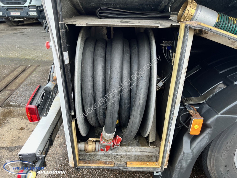 Camion Volvo 500 Rohr 22150 Liter, 4 Comp.,...