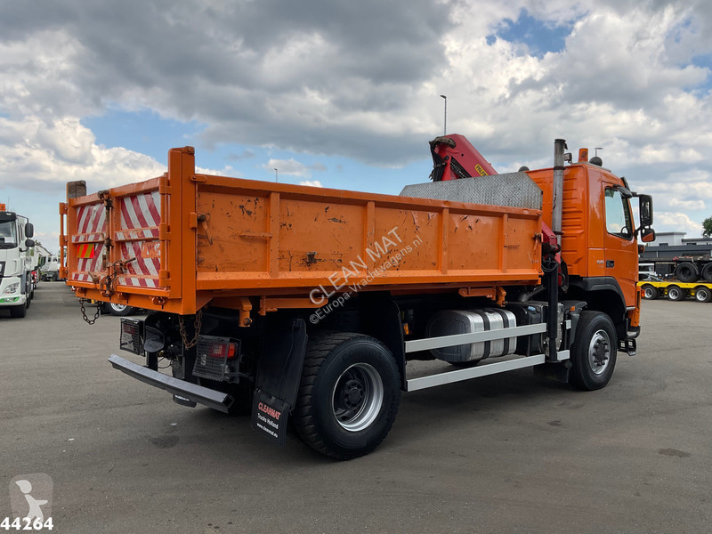 Camion Volvo 340 4x4 Palfinger 10 Tonmeter...