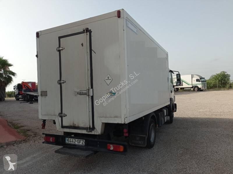 Camion Nissan