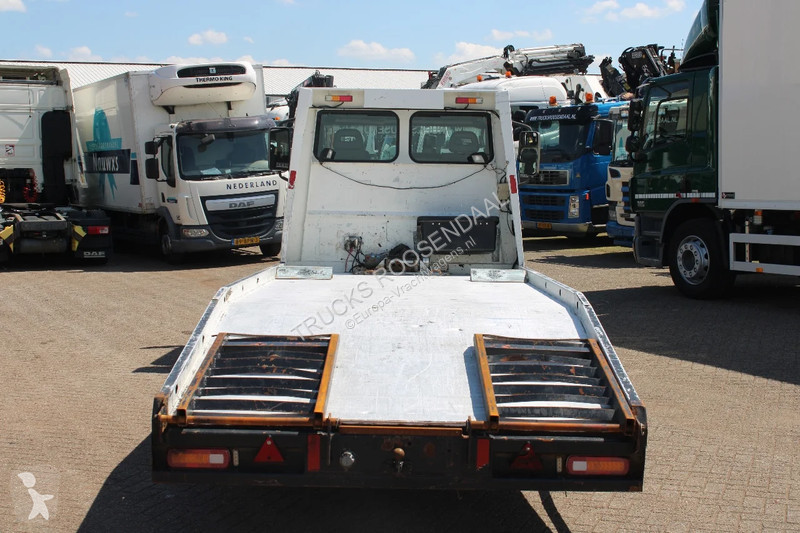 Camion Nissan ATLEON 80.140 + ANUAL + EURO 3