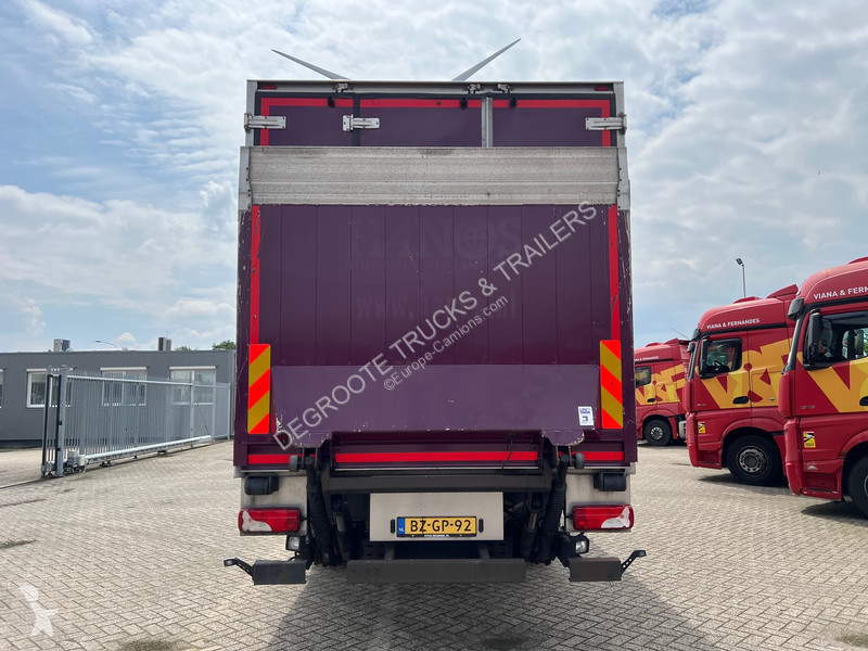 Camión Scania 230