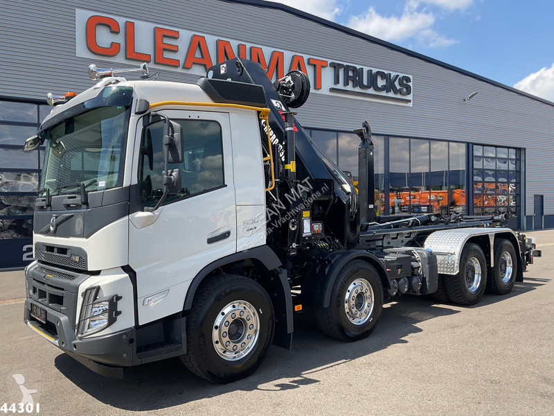 Camion Volvo 500 8x4 Euro 6 Hiab 65 Tonmeter...