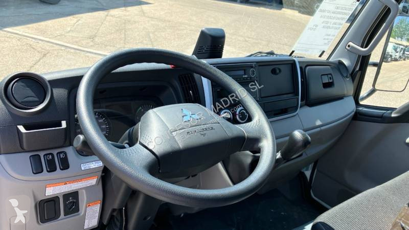Camion Mitsubishi Fuso