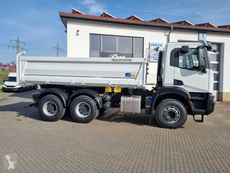 Kamion Iveco AD300X48Z HR OFF 6x4...