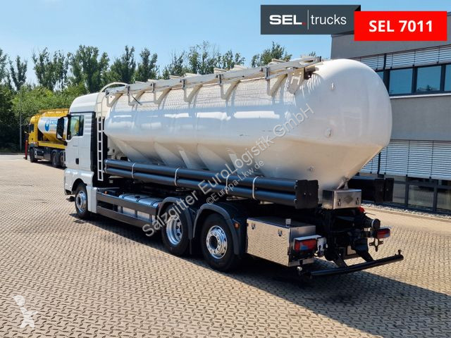Lastbil MAN TGX 6x2-2 LL/SILO/30.000 l/Lenkachse