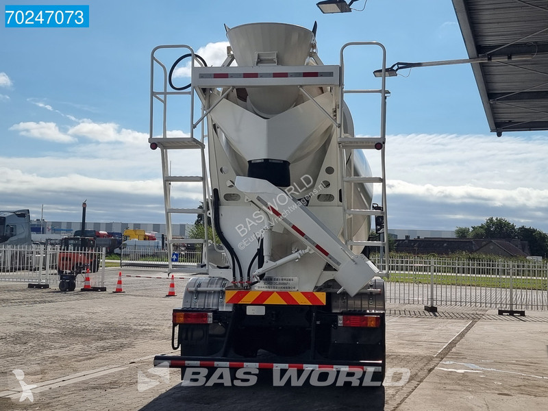 Camion Shacman M3000 S 8X4 8m3 Liebherr mixer...