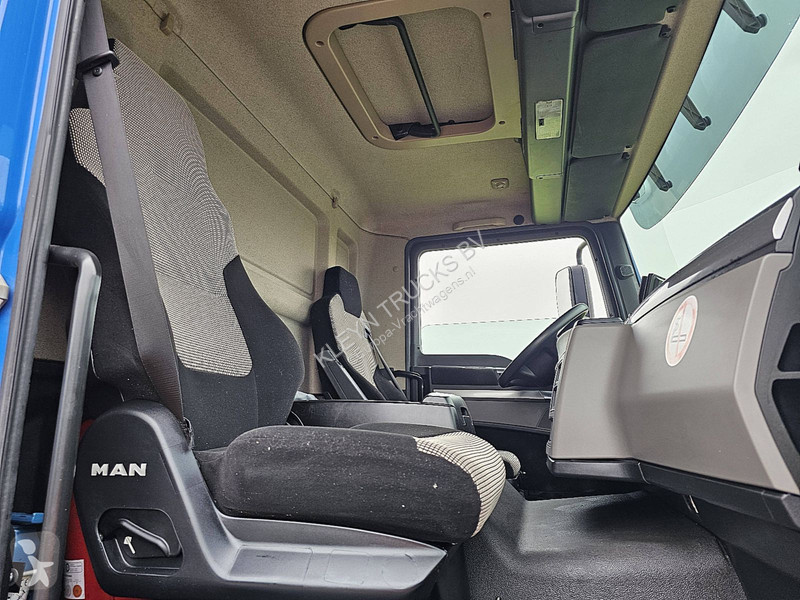 Kamion MAN 15.320  AIRCO WEBASTO LIFT