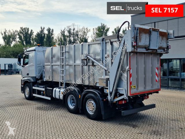 Kamion Mercedes 2545 /für Tierkadaver / mit Waage
